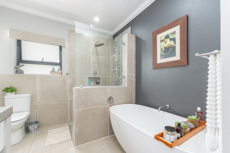 3 Bedroom Property for Sale in Le Grand Golf Estate Western Cape